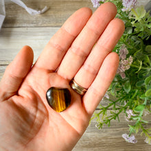 Load image into Gallery viewer, Strength Heart Shaped Tigers Eye Crystal Mini Gift Set