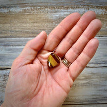 Load image into Gallery viewer, Strength Box Tigers Eye Crystal Gift Set