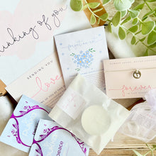 Load image into Gallery viewer, Miscarriage Sympathy Gift Box, Loss of a Baby, Pregnancy Bereavement, Thinking of You, Miscarriage gift for couples 00214

