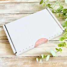 Load image into Gallery viewer, Miscarriage Sympathy Gift Box, Loss of a Baby, Pregnancy Bereavement, Thinking of You, Miscarriage gift for couples 00214
